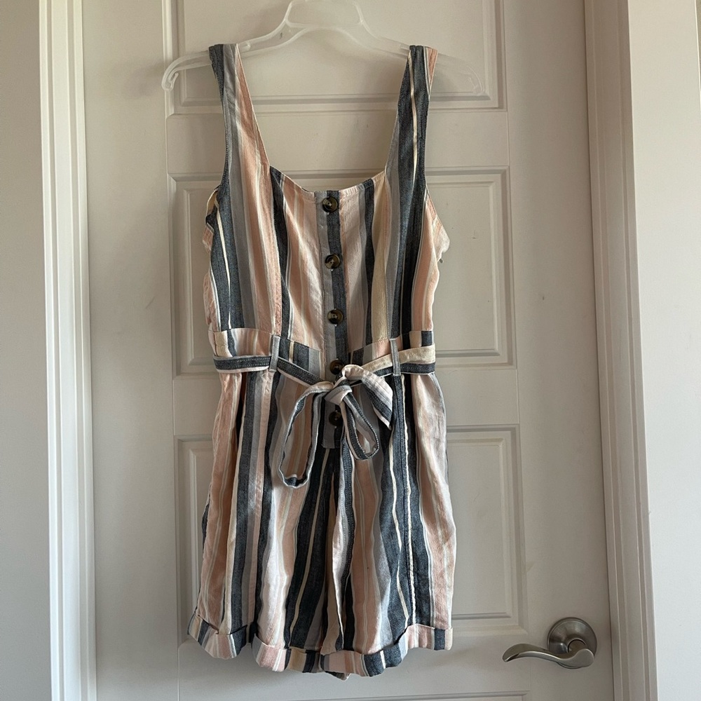 American Eagle Pastel Striped Romper - Picture 3 of 8